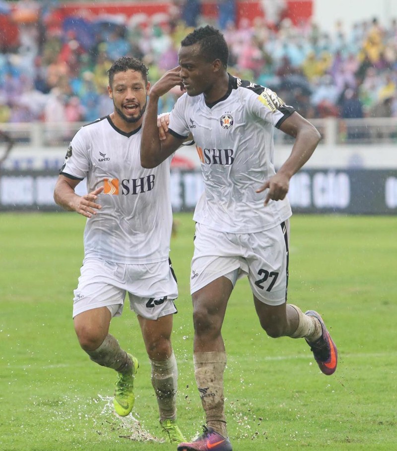 Ngoại binh Đà nẵng đang thi đấu rất hay. Ảnh VPF.