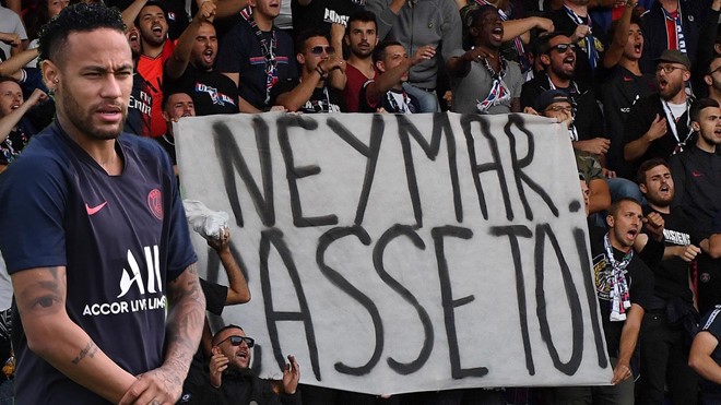 "Cút đi Neymar. Đồ con hoang", tấm băng rôn các cổ động viên Paris Saint-Germain. Ảnh BBC.