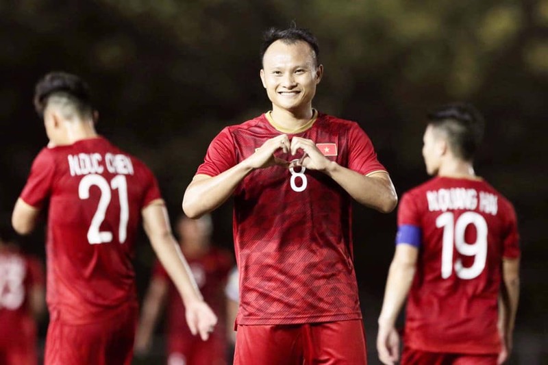 Với bàn thắng vào lưới U22 Lào thì anh cùng Anh Đức, cầu thủ vừa rời đội tuyển là những số ít cầu thủ Việt Nam ghi bàn thắng ở 3 kỳ SEA Games tham dự. Ảnh FBNV