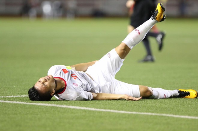 Thông tin về chấn thương của Quang Hải là điều bí mật. Ảnh VFF