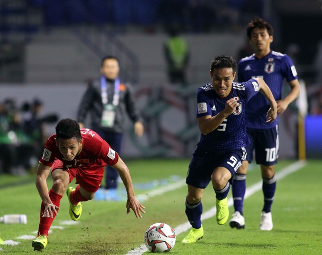 HLV Hajime Moriyasu và các cầu thủ U23 Nhật Bản luôn có lối chơi thực dụng. Ảnh VFF HLV Hajime Moriyasu và các cầu thủ U23 Nhật Bản luôn có lối chơi thực dụng. Ảnh VFF