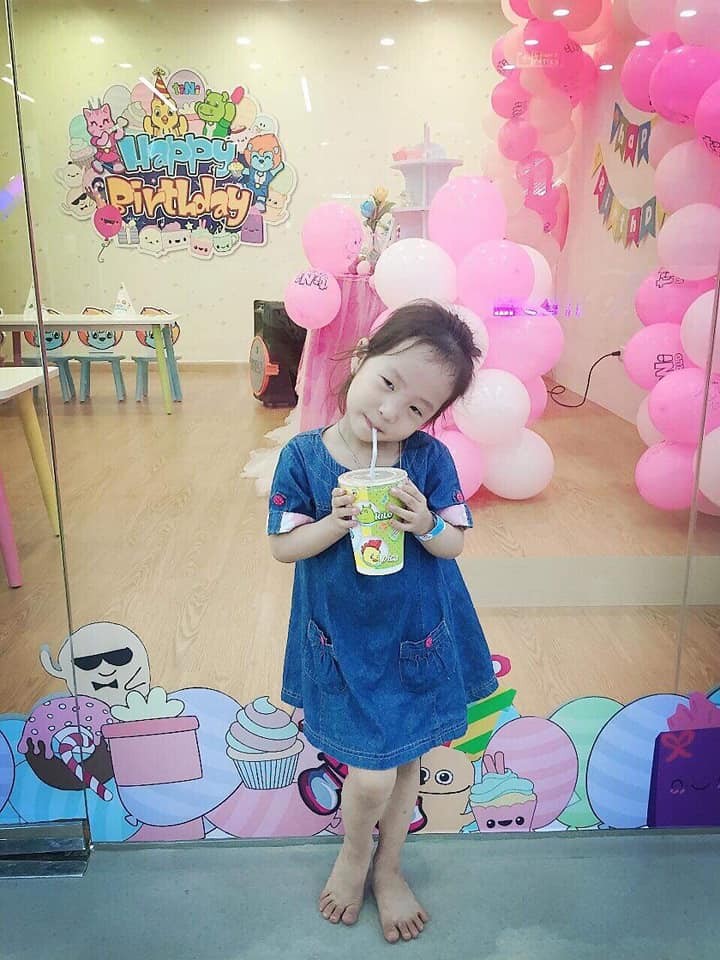 Gác lại nỗi nhớ vợ con, trợ lý Quốc Vượng đã có những thành công ban đầu. Ảnh QV Gác lại nỗi nhớ vợ con, trợ lý Quốc Vượng đã có những thành công ban đầu. Ảnh QV