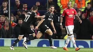 Tiền đạo Sevilla vào sân ở phút thứ 72 thay cho Luis Muriel và chỉ trong vòng 6 phút sau đó, anh đã khiến cho David Degea của MU vào lưới nhặt bóng 2 lần. Ảnh Tiền đạo Sevilla vào sân ở phút thứ 72 thay cho Luis Muriel và chỉ trong vòng 6 phút sau đó, anh đã khiến cho David Degea của MU vào lưới nhặt bóng 2 lần. Ảnh