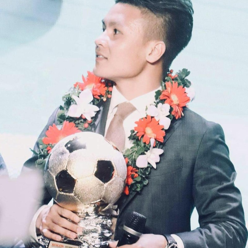Chỉ tính riêng năm 2019, Quang Hải đã tham dự 5 giải đấu bao gồm Asian Cup 2019, Vòng loại U23 châu Á 2020, King’s Cup, Vòng loại World Cup 2022 và cuối năm là SEA Games 30. Ảnh SGGP Chỉ tính riêng năm 2019, Quang Hải đã tham dự 5 giải đấu bao gồm Asian Cup 2019, Vòng loại U23 châu Á 2020, King’s Cup, Vòng loại World Cup 2022 và cuối năm là SEA Games 30. Ảnh SGGP