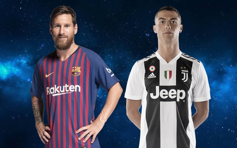 Hơn 1 thập kỷ qua, Messi và Ronaldo đã cùng nhau xô đổ hầu hết các kỷ lục sân cỏ thế giới. Ảnh AP Hơn 1 thập kỷ qua, Messi và Ronaldo đã cùng nhau xô đổ hầu hết các kỷ lục sân cỏ thế giới. Ảnh AP