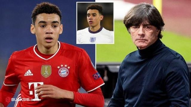 Ngày 19 tháng 5 năm 2021, anh được chọn vào đội tuyển Đức tham dự giải Euro 2020. Ảnh DW Ngày 19 tháng 5 năm 2021, anh được chọn vào đội tuyển Đức tham dự giải Euro 2020. Ảnh DW