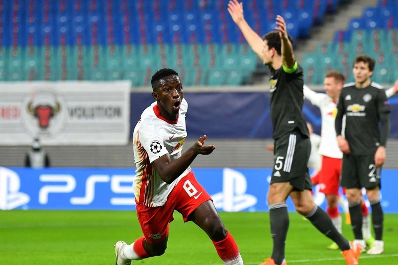 Số 8 Amadou Haidara đã đá cho Leipzig 4 năm, có thể thi đấu tốt cả vị trí tiền vệ trung tâm lẫn tiền vệ cánh. Ảnh AP Số 8 Amadou Haidara đã đá cho Leipzig 4 năm, có thể thi đấu tốt cả vị trí tiền vệ trung tâm lẫn tiền vệ cánh. Ảnh AP