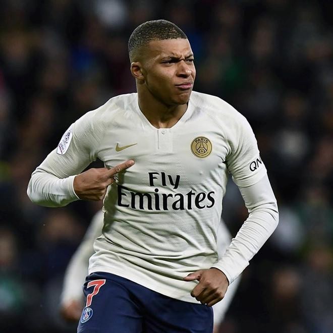 Nếu đến Real Madrid, Mbappe sẽ nhận được 25 triệu euro (sau thuế) mỗi mùa và có nhiều cơ hội vô địch Champions League. Ảnh RM Nếu đến Real Madrid, Mbappe sẽ nhận được 25 triệu euro (sau thuế) mỗi mùa và có nhiều cơ hội vô địch Champions League. Ảnh RM