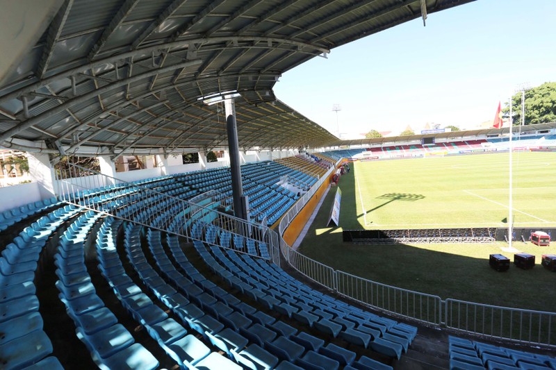 Sân Pleiku sẽ không được đón khán giả trận đấu với Hà Tĩnh. Ảnh HAGLFC Sân Pleiku sẽ không được đón khán giả trận đấu với Hà Tĩnh. Ảnh HAGLFC