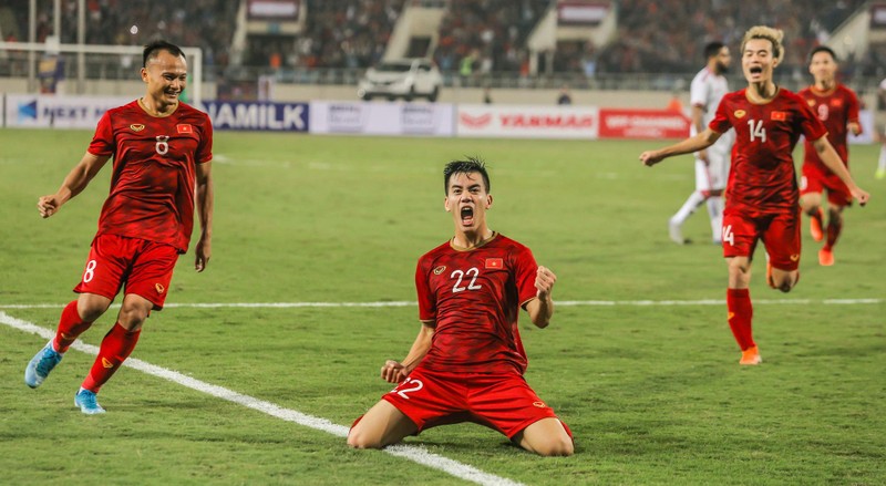 Tiền đạo sinh năm 1997 sẽ giải bài toán ghi bàn của U23 Việt Nam tại giải đấu ngay trên quê nhà để bảo vệ chức vô địch phải mất 60 năm mới có được. Ảnh TT Tiền đạo sinh năm 1997 sẽ giải bài toán ghi bàn của U23 Việt Nam tại giải đấu ngay trên quê nhà để bảo vệ chức vô địch phải mất 60 năm mới có được. Ảnh TT