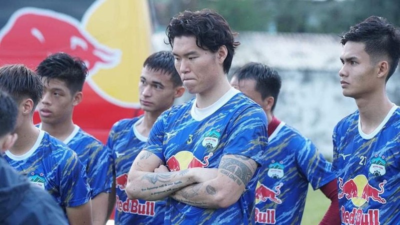 HAGL đã nói lời chia tay với hậu vệ người Hàn Quốc Kim Dong-su HAGL đã nói lời chia tay với hậu vệ người Hàn Quốc Kim Dong-su