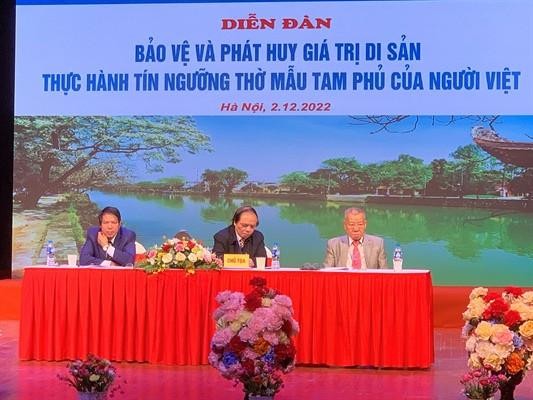 GS.TS. Nhà giáo Ưu tú Bùi Quang Thanh điều hành Diễn đàn GS.TS. Nhà giáo Ưu tú Bùi Quang Thanh điều hành Diễn đàn