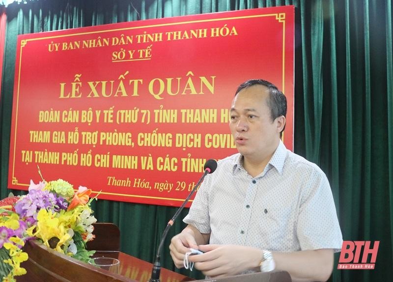 TS Trịnh Hữu Hùng, Giám đốc Sở Y tế Thanh Hóa phát biểu động viên và giao nhiệm vụ cho đoàn công tác TS Trịnh Hữu Hùng, Giám đốc Sở Y tế Thanh Hóa phát biểu động viên và giao nhiệm vụ cho đoàn công tác