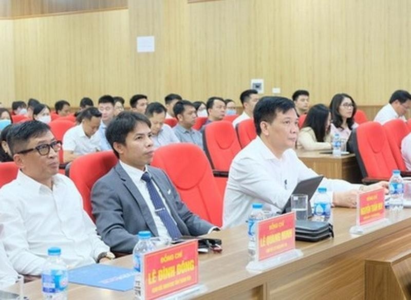 Các đại biểu dự hội nghị Các đại biểu dự hội nghị