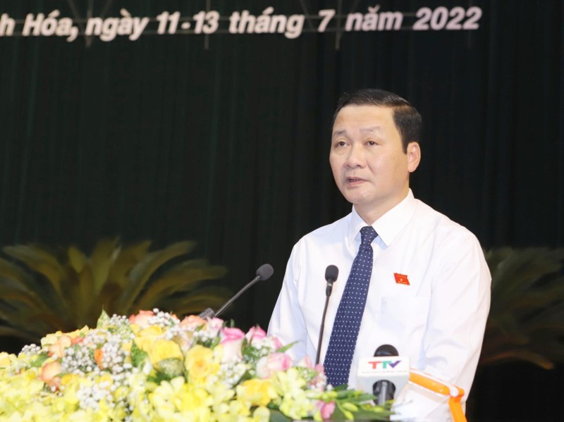 Chủ tịch UBND tỉnh Thanh Hóa Đỗ Minh Tuấn phát biểu tại kỳ họp