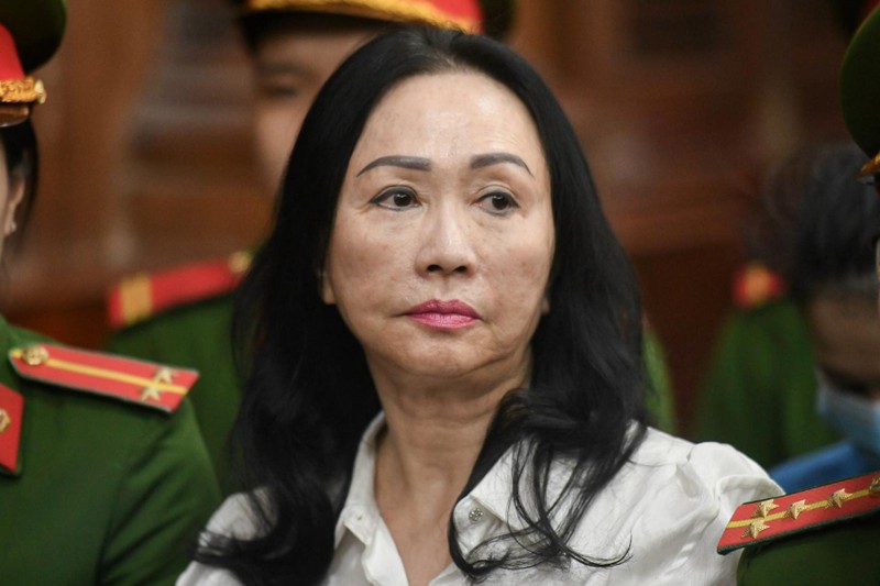 Bị cáo Trương Mỹ Lan. Ảnh: Huế EX 1.jpg