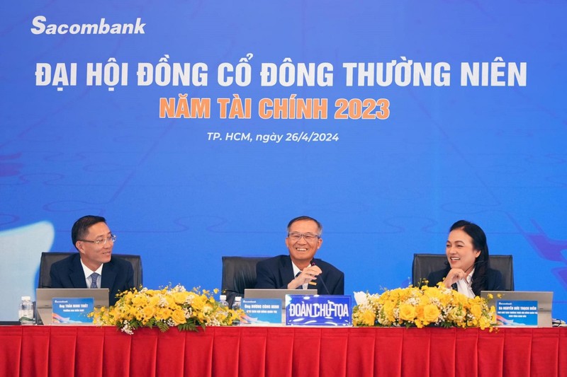 Sacombank là một trong những ngân hàng dẫn đầu về mức chi thù lao cho lãnh đạo. Ảnh: STB. 1.jpg