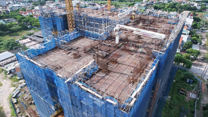 Cận cảnh tiến độ dự án Hanoi Melody Residences ở Linh Đàm. Ảnh: Đức Hoàng z5770761684038_62305c330d94dc17c3346841d3a080de.jpg