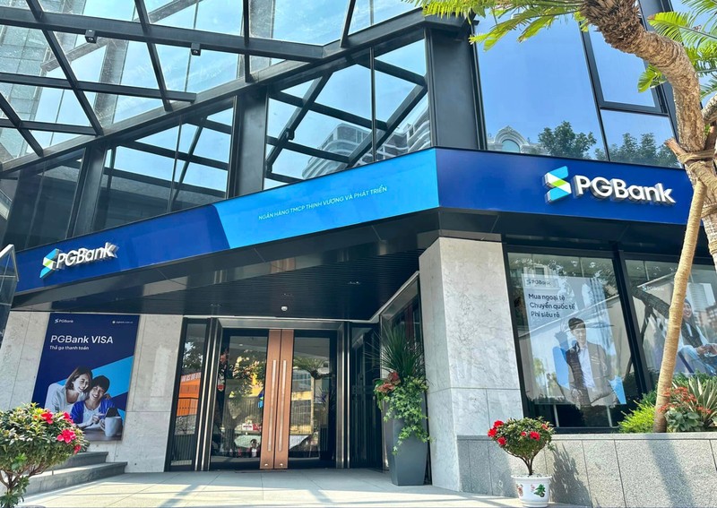PGBank cũng là tổ chức tín dụng có các cổ đông lớn vừa thực hiện việc giảm tỷ lệ sở hữu cổ phiếu. 64b48d23-be9f-4ebe-a74b-3afa0faa.jpg