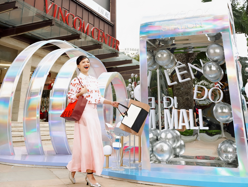 Vincom Center thu hút các bạn trẻ “Lên đồ Đi Mall”, check-in rần rần 2.png