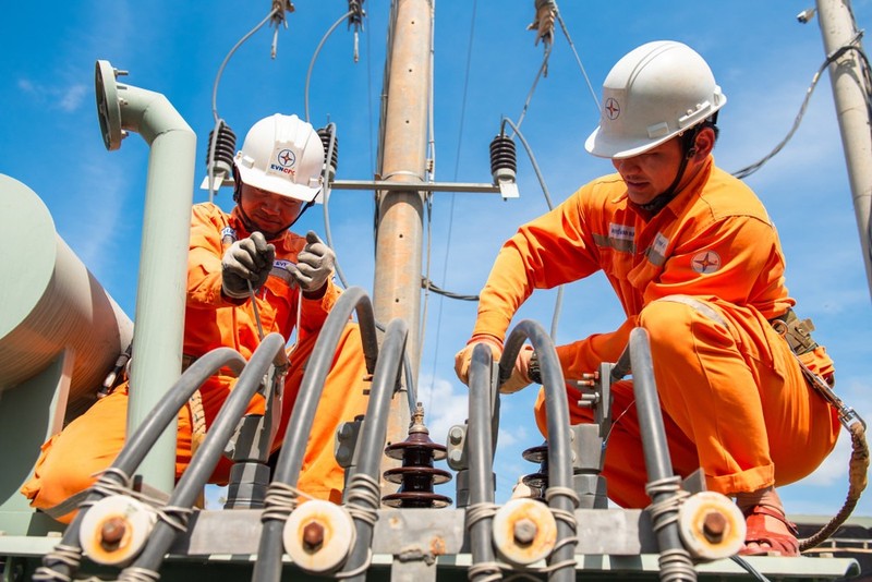 Chuyên gia kinh tế Nguyễn Tiến Thỏa cho rằng trước đề xuất của Bộ Công thương, cần bình tĩnh xem xét, làm rõ khoản lỗ gần 45.000 tỷ do đâu. anhminhhoatcbcthang12024-1722.jpg