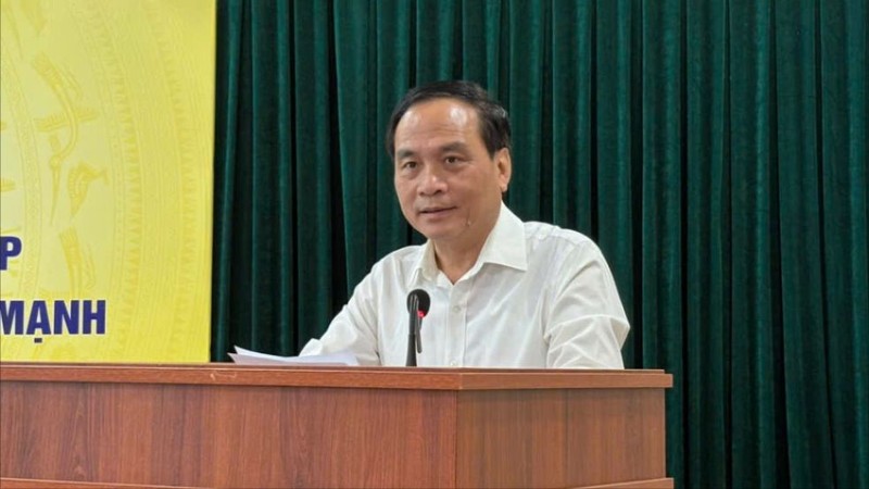 PGS.TS Phạm Ngọc Linh, Phó Chủ tịch Liên Hiệp các Hội Khoa học và Kỹ thuật Việt Nam phát biểu tại Hội thảo. Ảnh: Bảo Trâm. ongLinh1.jpg