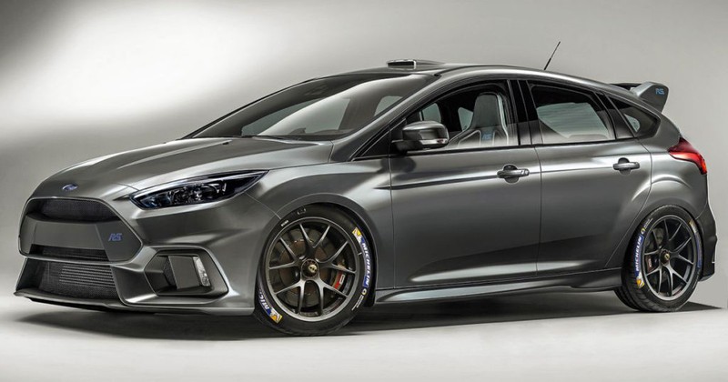 Ford Focus RS là phiên bản hiệu suất cao nhất của dòng xe này những sẽ mất nhiều năm để hoàn thiện nó