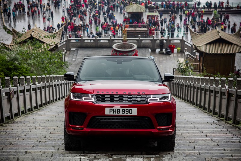 Mãn nhãn với màn chinh phục cổng trời của Range Rover Sport PHEV ảnh 1 Mãn nhãn với màn chinh phục cổng trời của Range Rover Sport PHEV ảnh 1