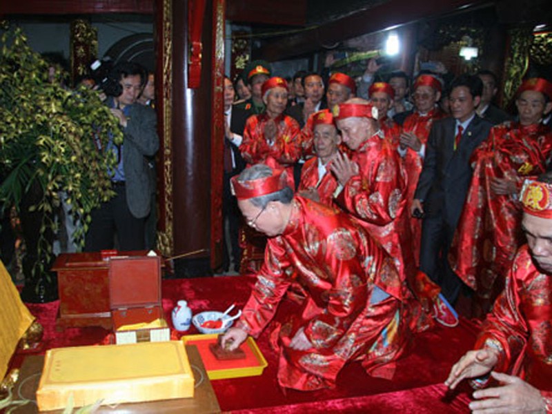 Lễ hội khai ấn đền Trần - Ảnh: Hoàng Long