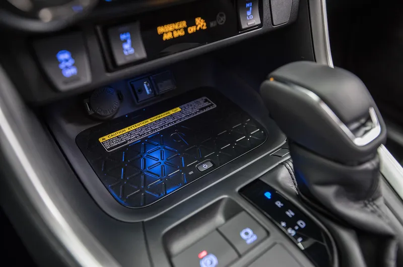 Toyota RAV4 2019 chính thức trình làng, chưa có giá bán ảnh 19