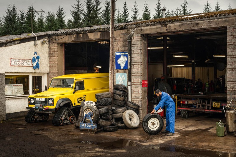 Nhìn lại 70 năm lịch sử của Land Rover qua từng tấm hình ảnh 11