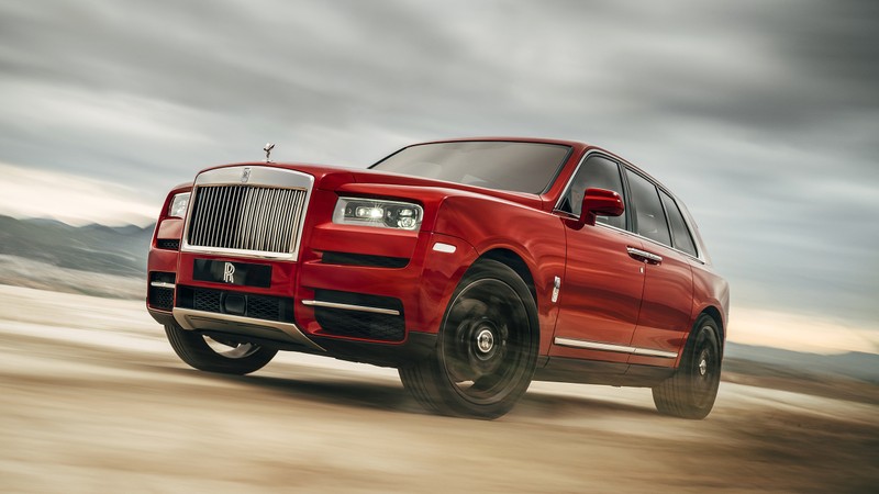 Mức giá đề xuất của Rolls-Royce Cullinan sẽ bắt đầu từ 325.000 USD