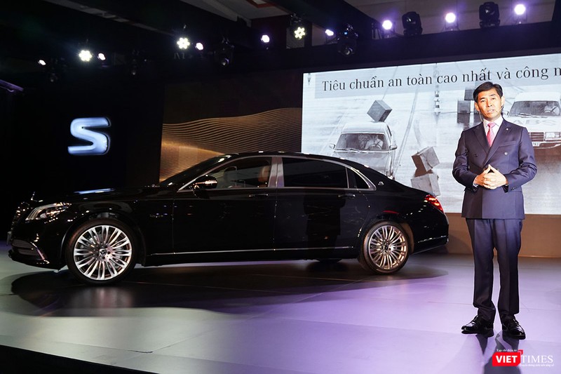 Ông Choi Duk Jun - Tổng Giám đốc Mercedes-Benz Việt Nam chia sẻ S-Class và Mercedes-Maybach hiện đang chiếm hơn 10% tổng doanh số của MBV