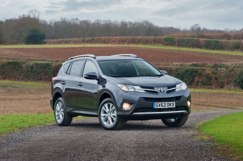RAV4 là mẫu xe Crossover nhập khẩu của Toyota được nhiều khách hàng Mỹ ưa chuộng.