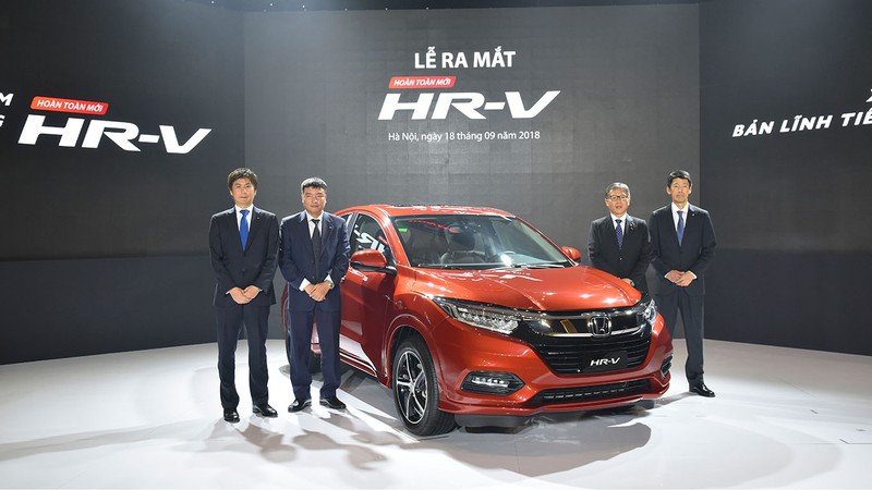 Mục tiêu bán hàng của Honda HR-V đến hết tháng 3/2019 sẽ đạt mốc 1.000 xe. Mục tiêu bán hàng của Honda HR-V đến hết tháng 3/2019 sẽ đạt mốc 1.000 xe.