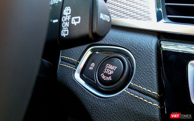 Hệ thống khởi động nút bấm Start/Stop và chế độ tự ngắt động cơ khi dừng xe trên BMW X2. Hệ thống khởi động nút bấm Start/Stop và chế độ tự ngắt động cơ khi dừng xe trên BMW X2.