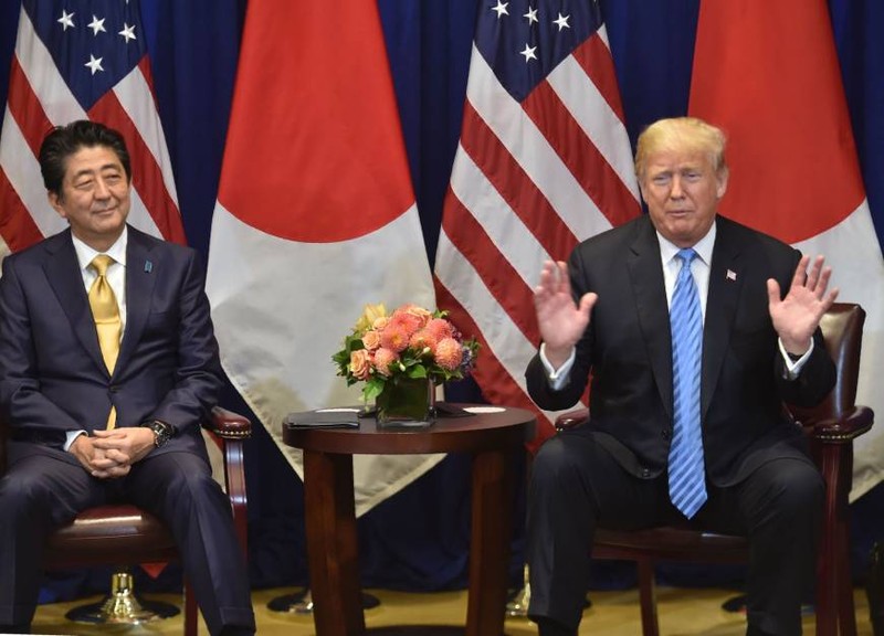 Ông Trump muốn có một thỏa thuận hai chiều để giải quyết vấn đề thặng dư thương mại của Nhật Bản. (Ảnh: The Japan Times) Ông Trump muốn có một thỏa thuận hai chiều để giải quyết vấn đề thặng dư thương mại của Nhật Bản. (Ảnh: The Japan Times)