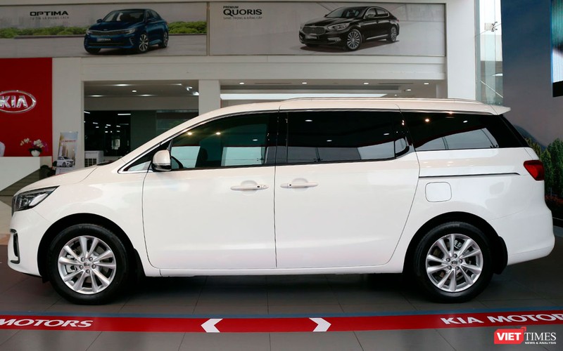 Cận cảnh mẫu Kia Sedona 2018 giá 1,129 tỷ đồng vừa ra mắt tại thị trường Việt Nam ảnh 5