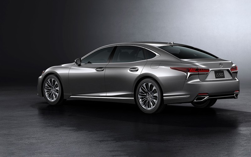 Lexus LS bắt đầu được bán tại thị trường Việt Nam từ 3/1/2019.