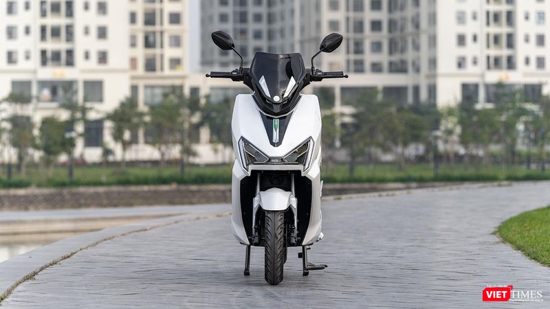 Phần đầu xe của Pega NewTech được nhiều người đánh giá cao về thiết kế.