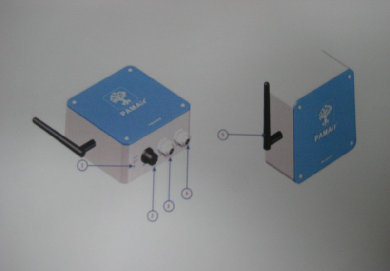 Thiết bị đo kiểm chất lượng không khí với công nghệ IoT do D&L lắp ráp, sản xuất với giá thành chỉ 5 triệu đồng/bộ. Ảnh:Catalog của D&L Thiết bị đo kiểm chất lượng không khí với công nghệ IoT do D&L lắp ráp, sản xuất với giá thành chỉ 5 triệu đồng/bộ. Ảnh:Catalog của D&L
