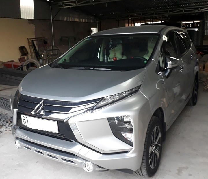 Chiếc xe Mitsubishi Xpander của anh Nghi được cho là bị lỗi hụt hơi khi tăng tốc. 