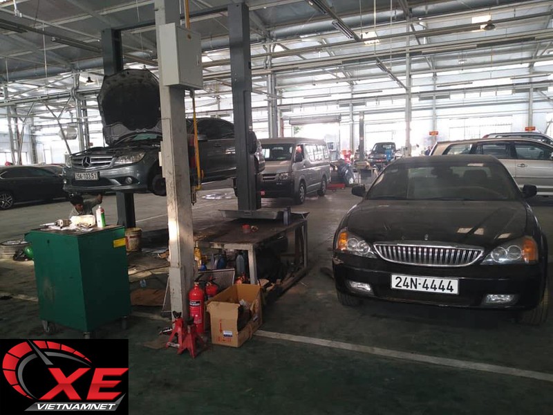 Nóng 60 độ, Lexus, BMW, Mercedes xếp hàng đi sửa điều hòa ảnh 1 Nóng 60 độ, Lexus, BMW, Mercedes xếp hàng đi sửa điều hòa