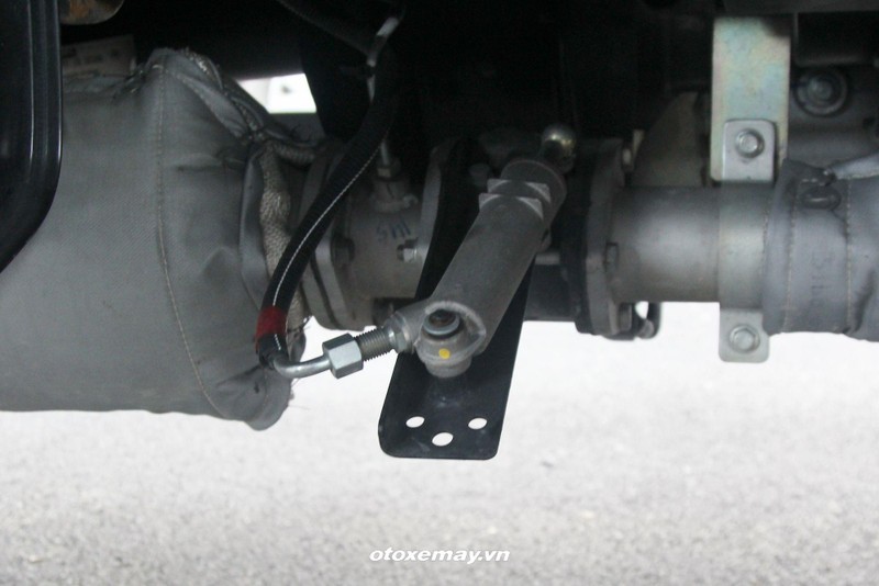 Lái xe an toàn hơn nhờ hệ thống phanh khí xả kết hợp phanh ABS duy trì thân xe tải dài giảm hiện tượng “vẩy đuôi cá” khi phanh gấp trên đường trơn Lái xe an toàn hơn nhờ hệ thống phanh khí xả kết hợp phanh ABS duy trì thân xe tải dài giảm hiện tượng “vẩy đuôi cá” khi phanh gấp trên đường trơn