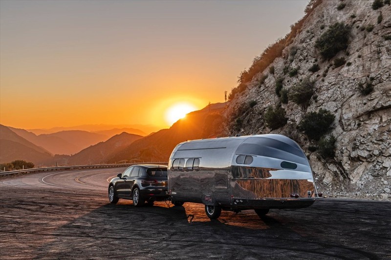 Chiếc Bowlus Road Chief đặc biệt này mới ra đời đầu năm nay nhưng chiếc đầu tiên xuất hiện từ năm 1930. Ảnh: Carscoops