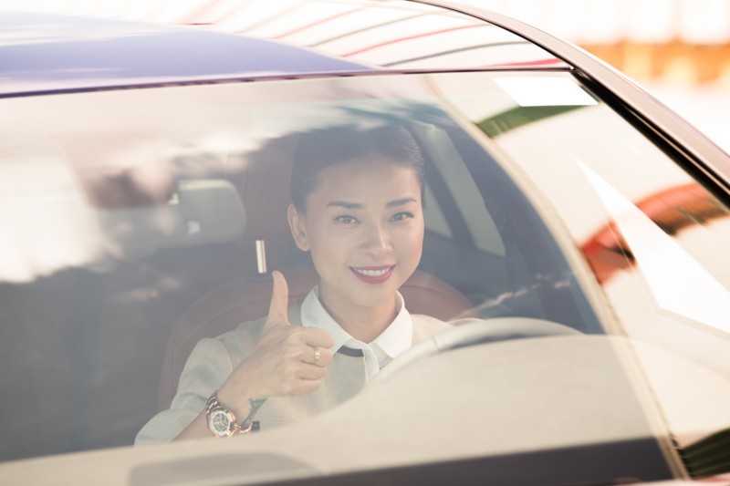Ngô Thanh Vân cực kỳ ấn tượng với khả năng vận hành của hai mẫu xe chiếc VinFast Lux và cho biết sẽ sớm tậu một chiếc để sử dụng làm phương tiện di chuyển hàng ngày Ngô Thanh Vân cực kỳ ấn tượng với khả năng vận hành của hai mẫu xe chiếc VinFast Lux và cho biết sẽ sớm tậu một chiếc để sử dụng làm phương tiện di chuyển hàng ngày