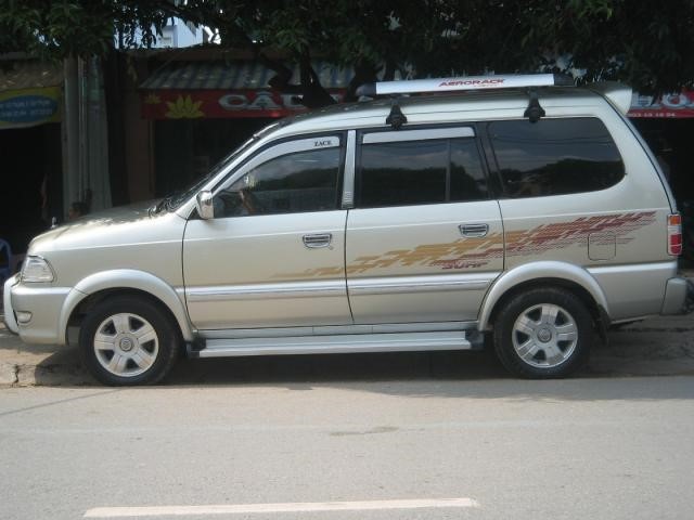 Toyota Zace phên bản Surf đời 2005 - một trong những chiếc xe giữ giá nhất thị trường Việt Nam