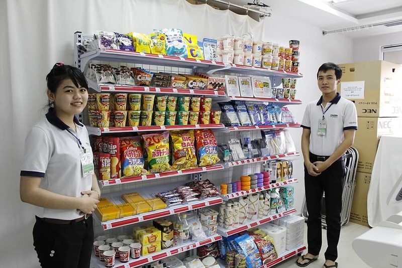 Tham gia bán hàng cho siêu thị là công việc được nhiều sinh viên lựa chọn Tham gia bán hàng cho siêu thị là công việc được nhiều sinh viên lựa chọn