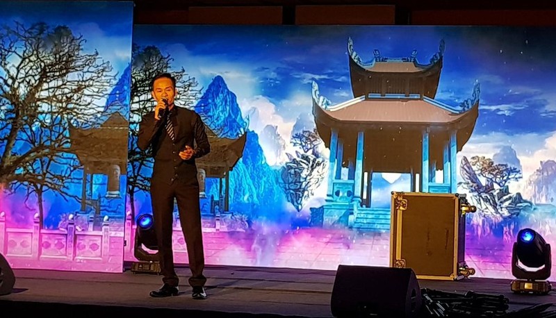 Một Việt kiều tại Ba Lan trong cuộc thi ca nhạc "Tôi yêu tiếng nước tôi năm 2019" Một Việt kiều tại Ba Lan trong cuộc thi ca nhạc "Tôi yêu tiếng nước tôi năm 2019"