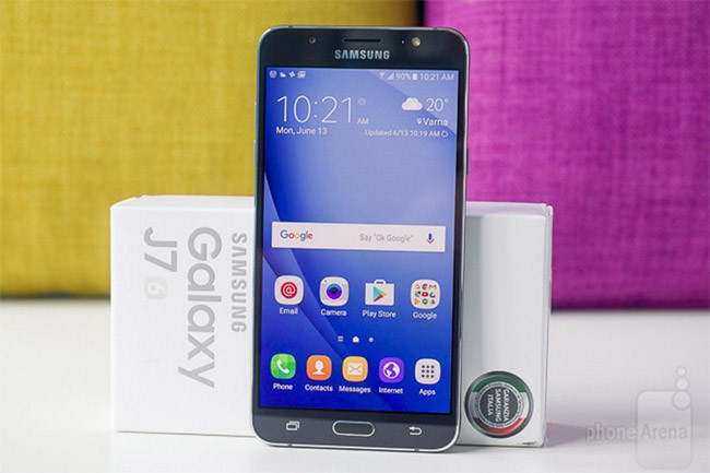 Samsung Galaxy J7 (2016)